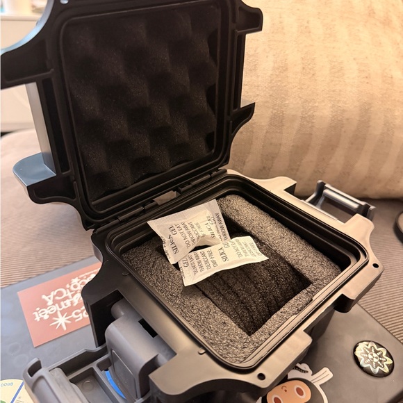 Invicta Black and Yellow Watch bundle of 5 Cases - Picture 4 of 4